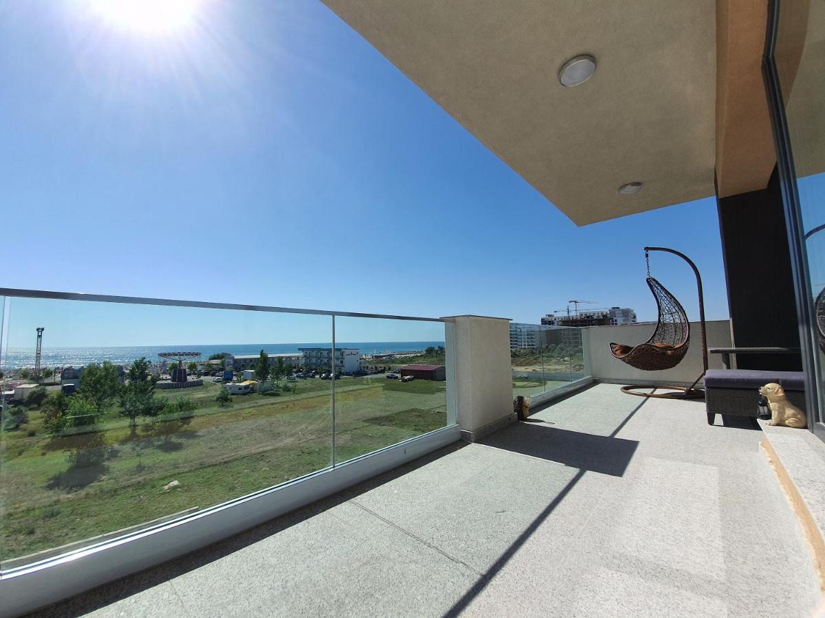 Apartament Lux Eika Navodari Bagian luar foto