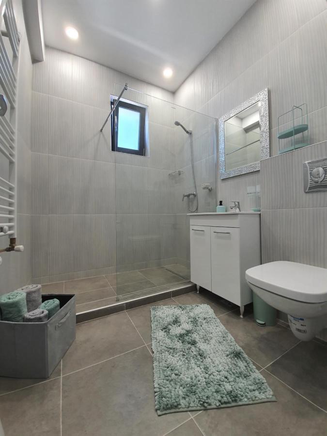 Apartament Lux Eika Navodari Bagian luar foto