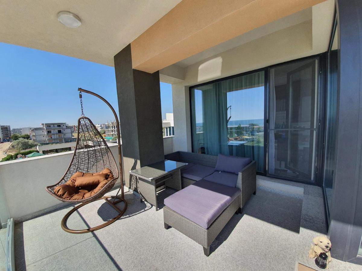 Apartament Lux Eika Navodari Bagian luar foto