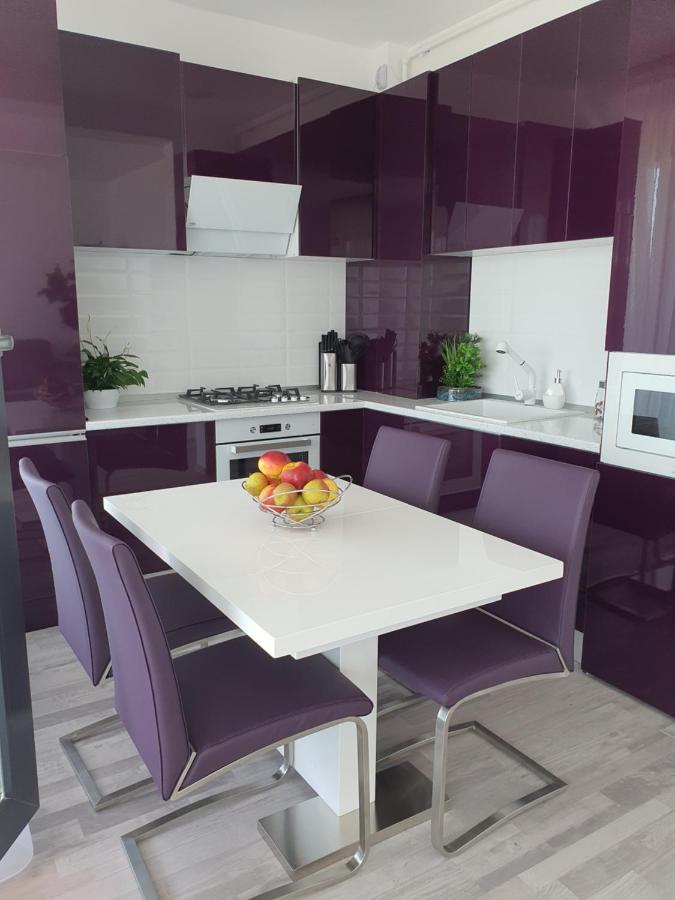 Apartament Lux Eika Navodari Bagian luar foto